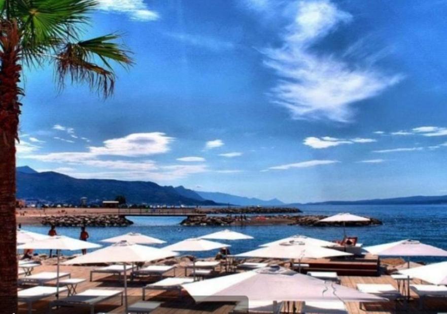 Apartment Amber S Podzemnom Garazom Σπλιτ Εξωτερικό φωτογραφία