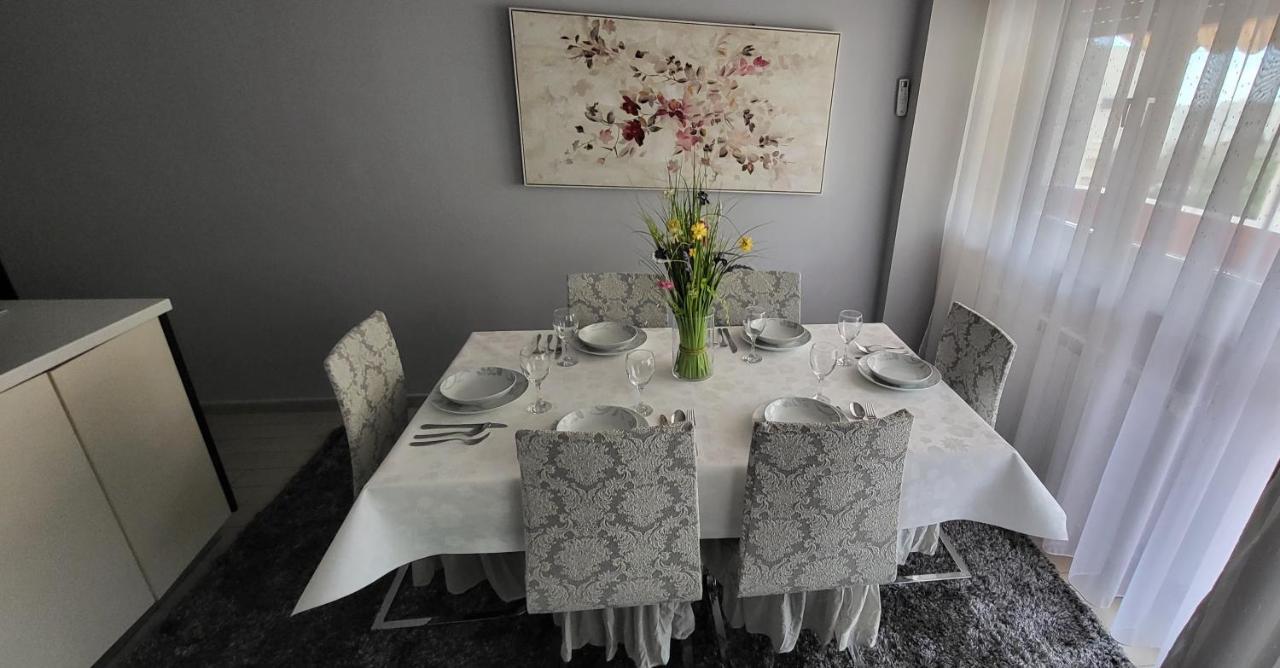 Apartment Amber S Podzemnom Garazom Σπλιτ Εξωτερικό φωτογραφία